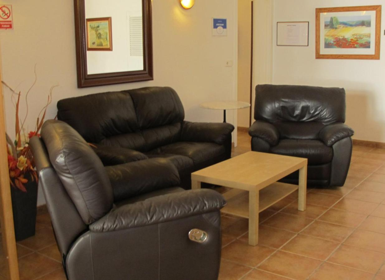 Hostal Pinar PMI Buitenkant foto