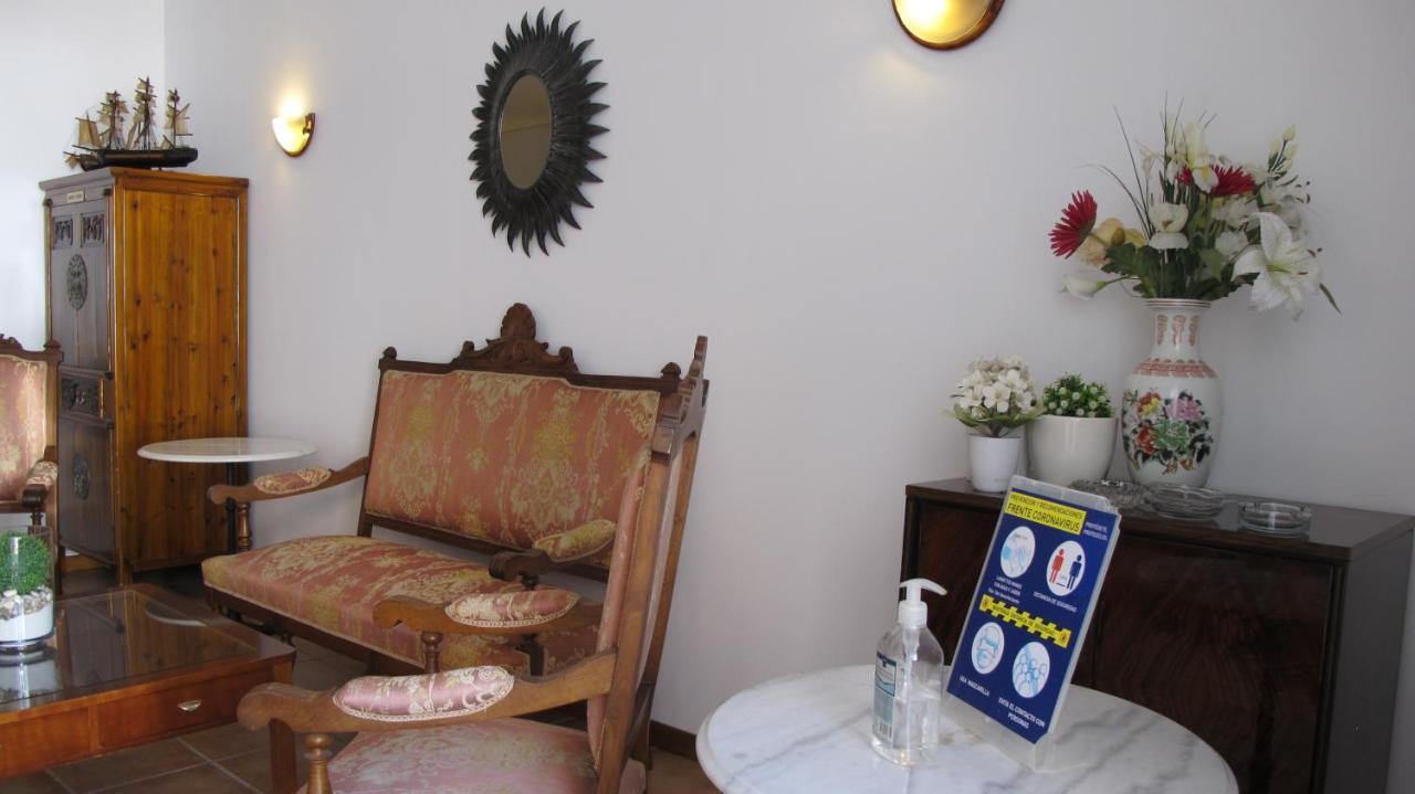 Hostal Pinar PMI Buitenkant foto