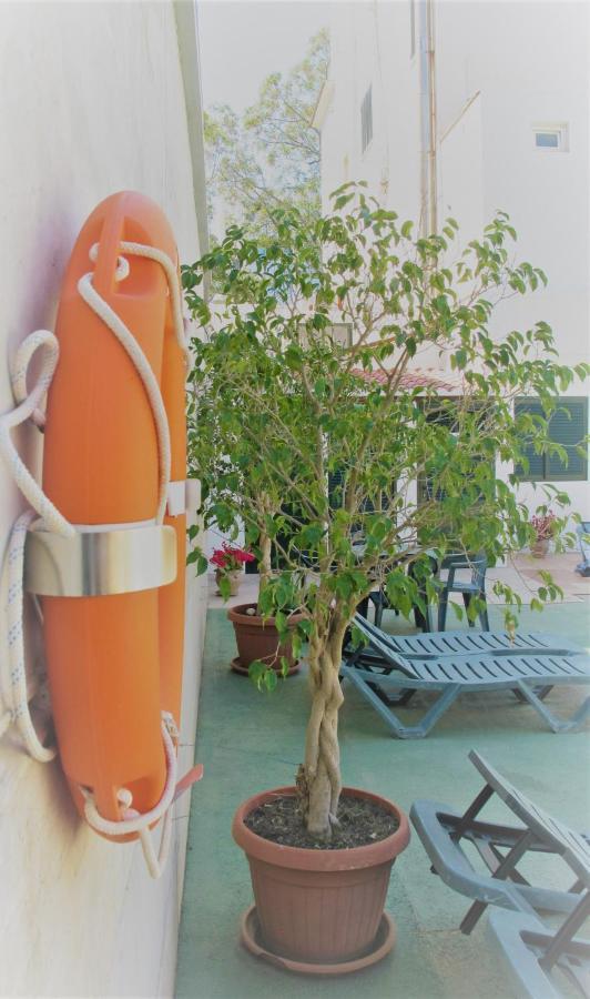 Hostal Pinar PMI Buitenkant foto