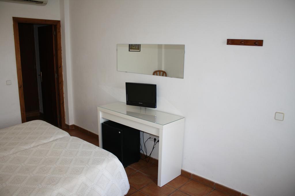 Hostal Pinar PMI Buitenkant foto
